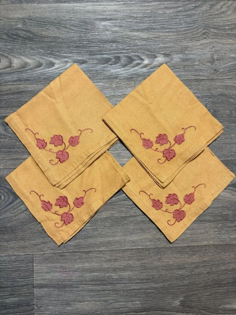 Set 4 Embroidered Linen Blend Napkins Red Leaf Design Harvest Thanksgiving Fall